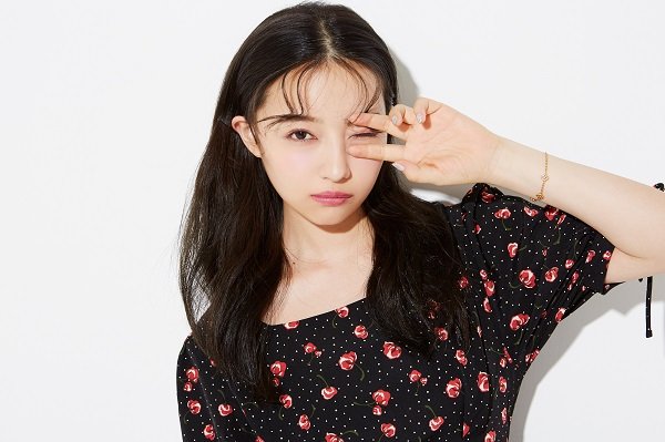 小顔効果バツグン！ ゴキゲンなサマーピンクメイク♡♡【村瀬紗英がお試し】