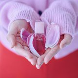 「目薬でメイクが落ちる…」お悩みが解決！？メイク崩れを気にせずお疲れ瞳をケアできるアイテムがすごい