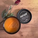 「露出が増える夏は足先までケアしたい♡」乾燥知らずのすべすべ肌が手に入る【LUSHのフットバーム】をご紹介