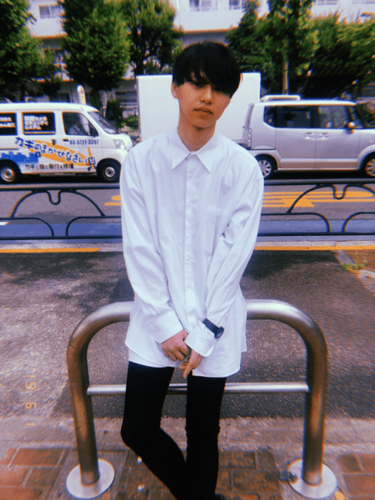 未読放置のくせにsnsは見てる その行動に愛はあるのかline不精イケメンに聞いてみた イケメンの友達はイケメン Arweb アールウェブ