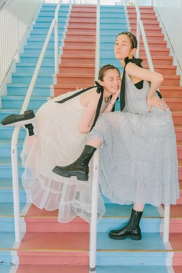 rosary moon 仕舞い ヴィンテージサテンスリットロングスカート 