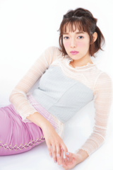 ポンポン、ふわり♡ 恋するほっぺに【ANNA SUI COSMETICS】