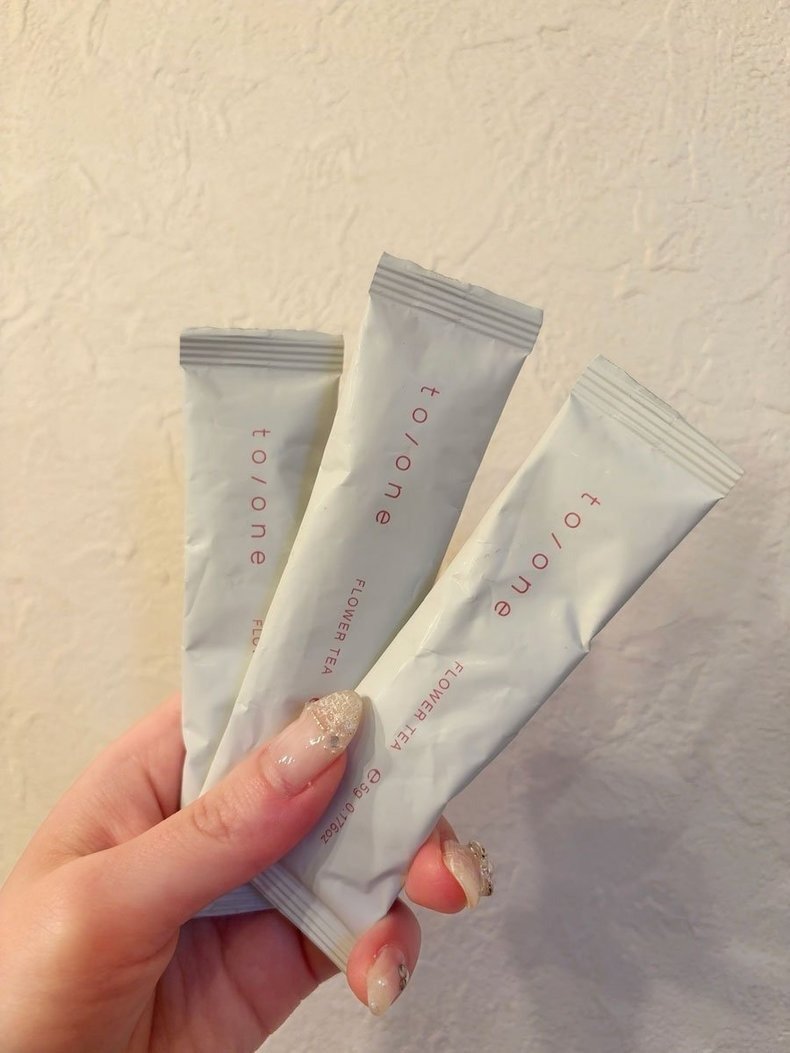 ar界隈の節約レシピ・アイデア｜おうちカフェ編 to/one フラワーティー フレッシュベリー＜20包＞ ￥3,240