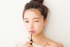 この感触、キモチよすぎる…！争奪戦必至の限定ルージュ♡【村瀬紗英がお試し】