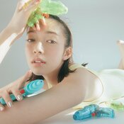 佐藤栞里、全女子憧れの美ボディ&ちゅる肌ショットを公開♡