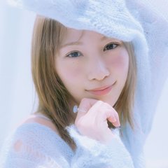 川栄李奈、透明感あふれる“うるツヤ美肌”のヒミツって？「ドラマの撮影に入ると、じわじわ肌荒れして…」敏感肌でもゴキゲンでいるためのマインドもお届け