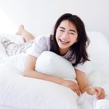 女優・見上愛、Tシャツ×ゆるパンッでラフな魅力が倍増♡リラクシーなのにキマる！【ALLホワイト×透明肌チーク】