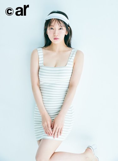 吉岡里帆、つやつや発光ボディでar（アール）6月号の表紙に登場