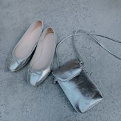 【GU】これが、合わせて¥2,680!? どっちも欲しい!冬にぴったりキラキラ小物