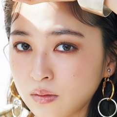 【アイシャドウ】今っぽさは”モードみ”と”遊び心”をON！上西星来がお手本の洒落顔メイクHOW TO