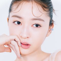韓国女子たちは、”すっぴん風”より”完全無欠の肌”を求めている…!! 上西星来がシルキーな滑肌に♡【陶器肌ベースメイク】HOW TO