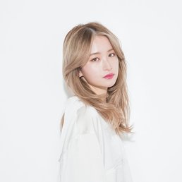 【ロング】上品にもセクシーにもなれる万能ハイトーンって?