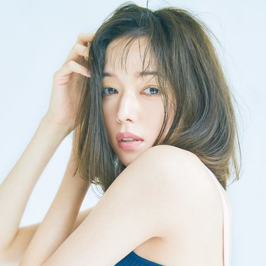 佐藤栞里のまとめ | 髪型・メイク・スキンケア情報ならarweb（アールウェブ）