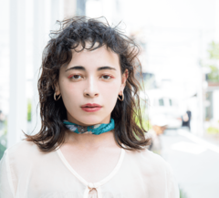 クセ毛さん必見！  うねりを味方につけた最先端おしゃミディが超アツイ♡