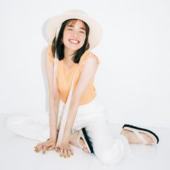 「モノトーンはもう飽きた！」今しか着れない夏めきアイテムで、とびきりしゃれみコーデの完成