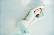 加治ひとみ33歳、生理中の腸活は? 奇跡の美ボディをつくる【腸活3か条】を語る