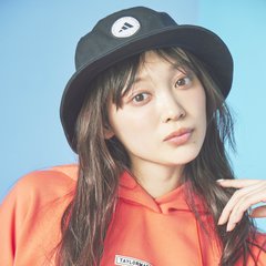 【ar golf】カジュアルだけどかわいさも欲しい♡　ダボっとパーカー×ミニスカで、誰からも愛される最強コーデに