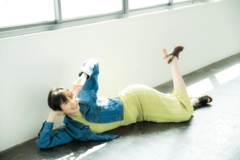 後ろ姿も惚れさせる♡プリっとまあるいお尻に魅せるロングスカート4選