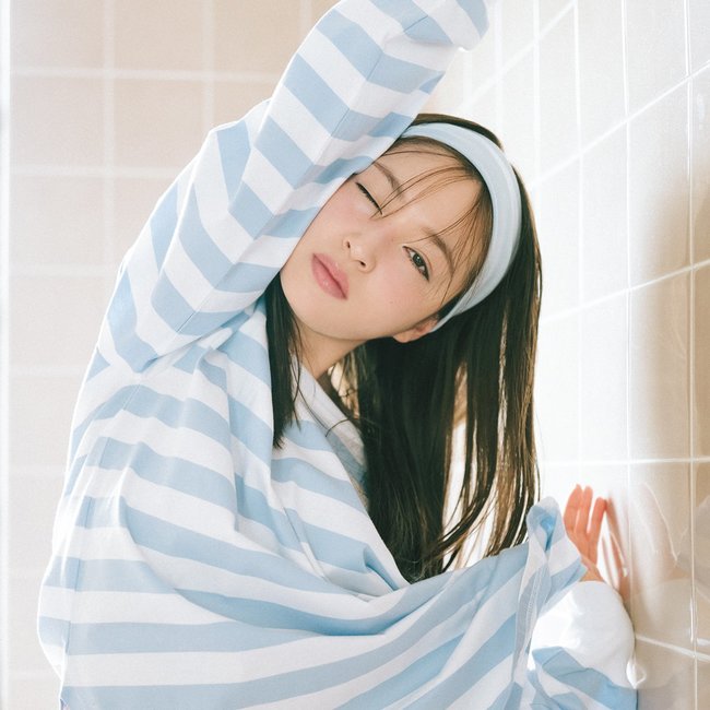 上西星来「自分自身が心地よくなれるアイテムを」ちゅるんとヘルシー髪の持ち主・星来の推しヘアケアアイテムを大公開♡<br />