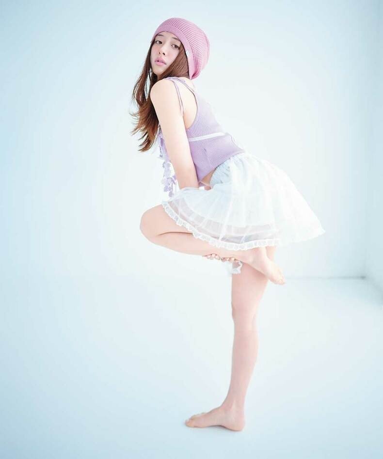 森香澄。2025年ar7月号より