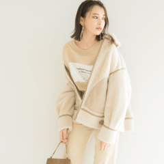 もう田舎っぽいなんて言わせない！　シャレ度満点カジュアルベージュコーデ