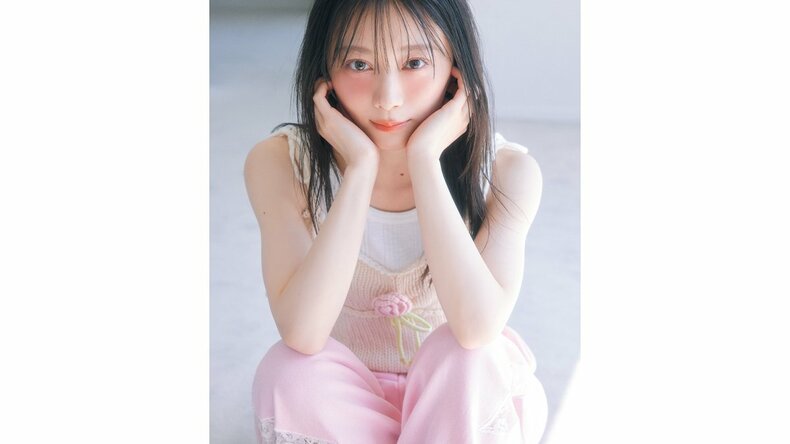 「じゅわっとレッドはまさに恋する血色感♡」好きの気持ちをメイクに込めたいとき専用【恋しちゃったんだ顔】HOWTO