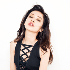 【森絵梨佳メイク】ミステリアスな眼差しとぷっくりリップでひとりモテメイク❤︎