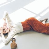 トップスは白と黒しか持ってません！コーデに味を効かせるこなれボトム5選