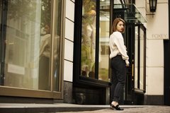 【GU】に魔法のパンツがあるって本当⁉ 履くだけで脚長になる、こなれスウェットが凄すぎ！