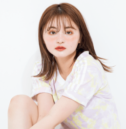 【ミディアム】儚げヘアのポイントは顔まわりの濡れ質感!