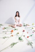 指原莉乃。ar 3.4月合併号より
