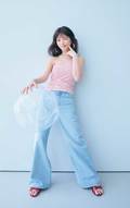 与田祐希。2025年ar7月号より