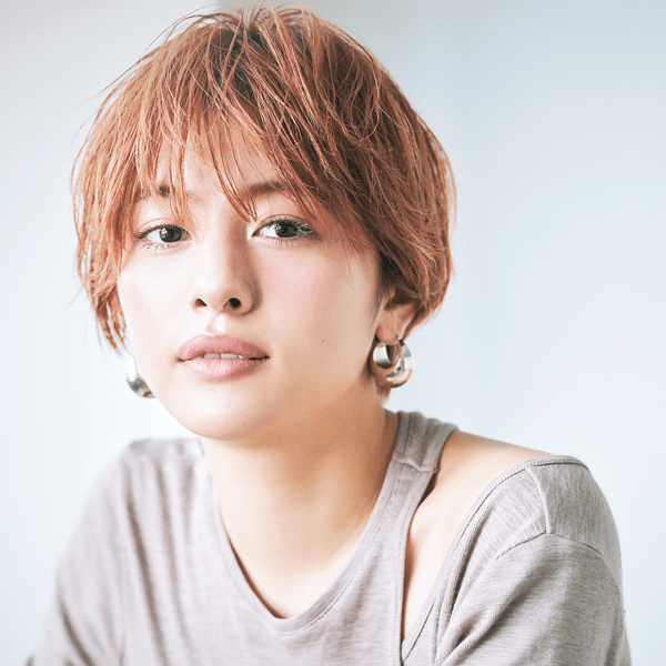 ヘアだって衣替え!?  秋服に映える抜け感抜群ショートのススメ