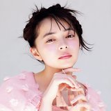 「まさかこれがアクセになるんだ…！」大粒ラメシャドウはジュエリー感覚でONするのがキモ♡