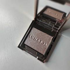 目元のラメで印象操作♡【なりたい印象別】アイメイクHOW TO